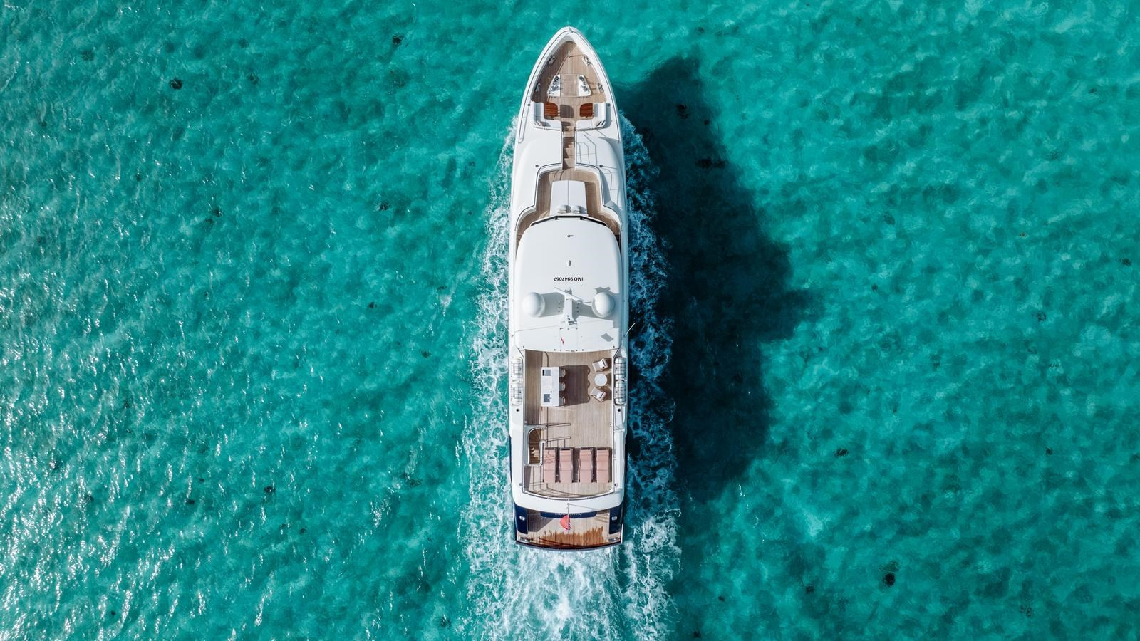 https://arconyachts.ams3.digitaloceanspaces.com/68033/conversions/large_4758982-optimize.jpg