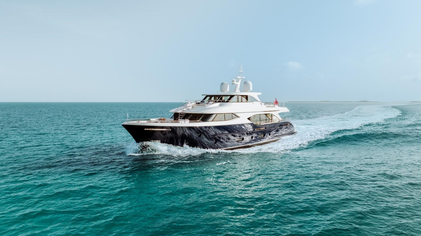 https://arconyachts.ams3.digitaloceanspaces.com/68036/conversions/large_4758983-optimize.jpg