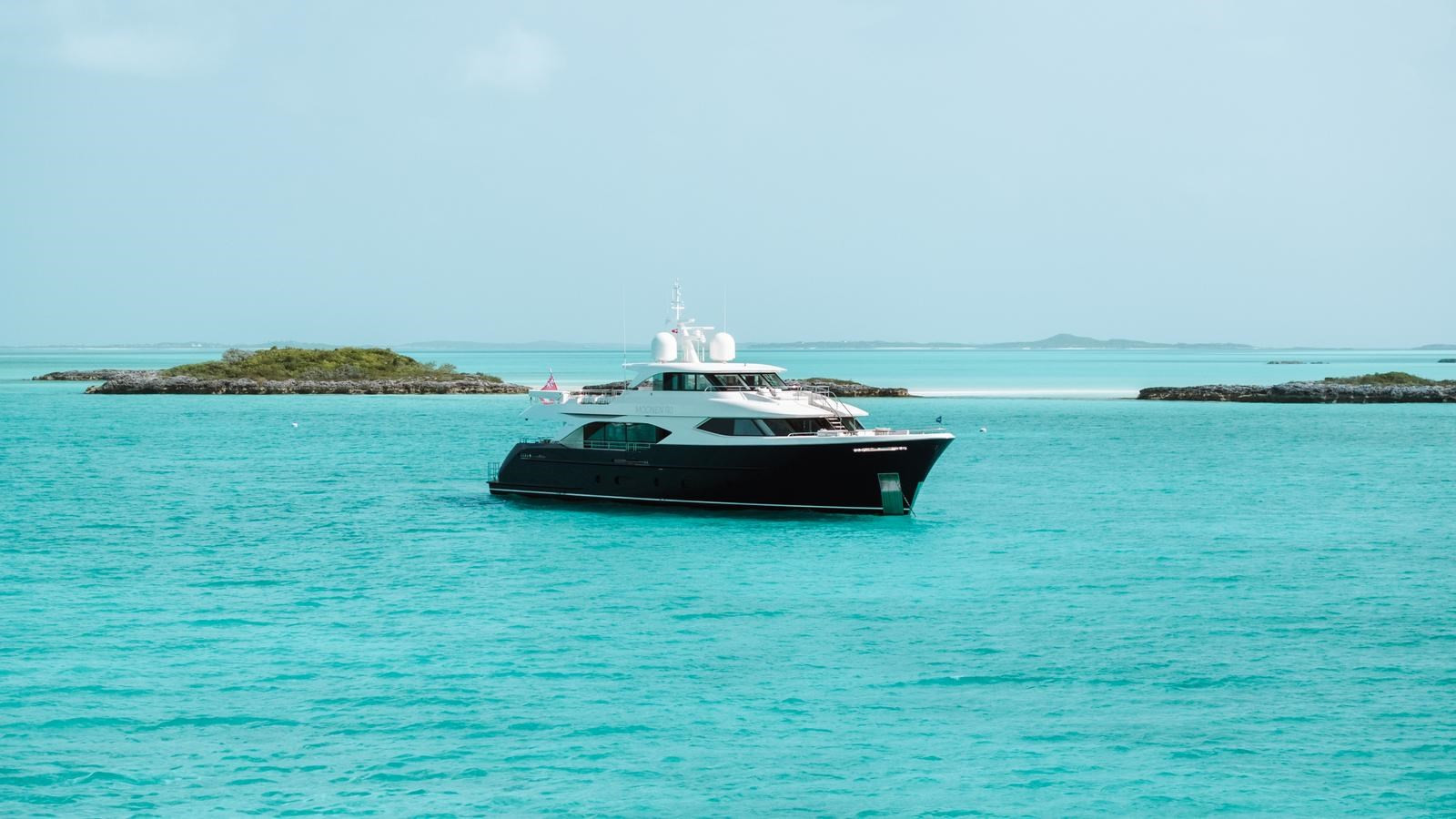 https://arconyachts.ams3.digitaloceanspaces.com/68043/conversions/large_4758985-optimize.jpg
