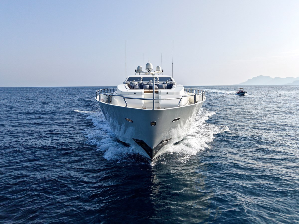 https://arconyachts.ams3.digitaloceanspaces.com/68047/conversions/large_4696157-optimize.jpg