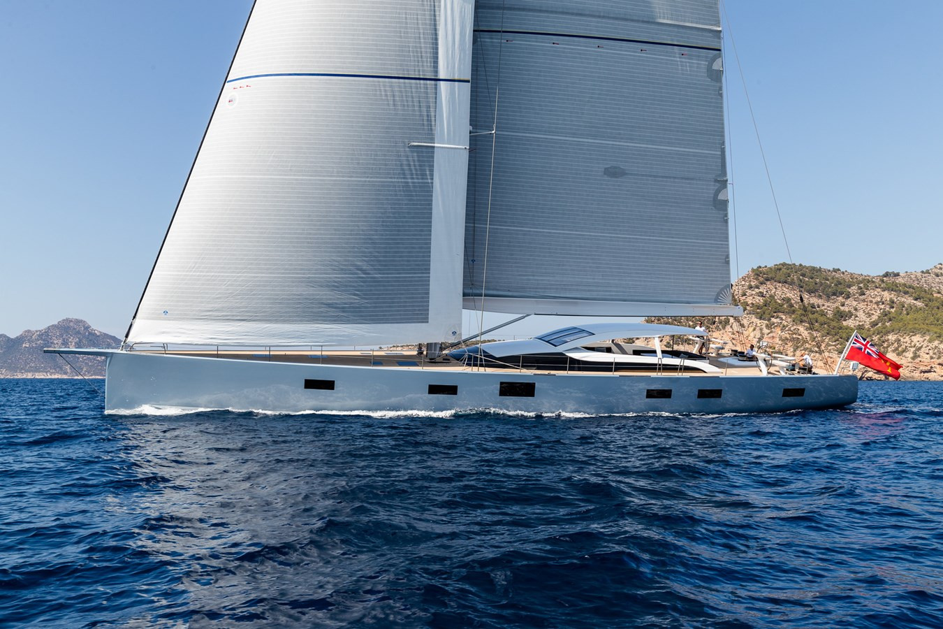 https://arconyachts.ams3.digitaloceanspaces.com/68221/conversions/large_4854023-optimize.jpg