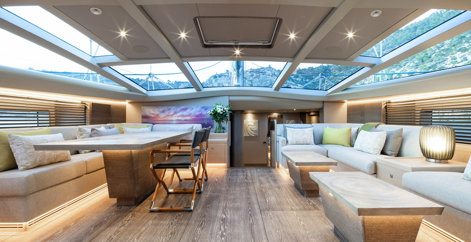 https://arconyachts.ams3.digitaloceanspaces.com/68264/conversions/large_4854047-optimize.jpg