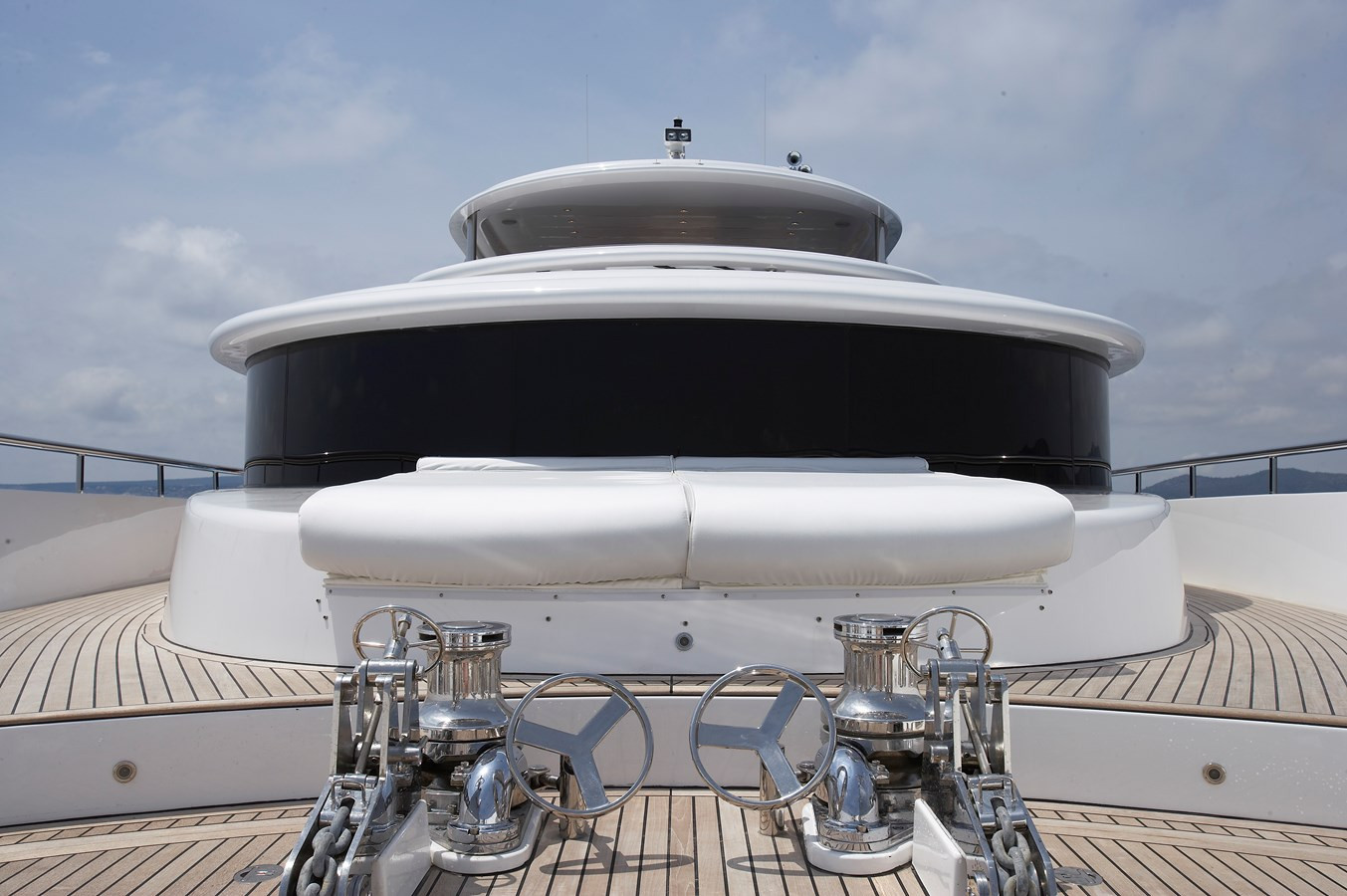 https://arconyachts.ams3.digitaloceanspaces.com/68513/conversions/large_4558048-optimize.jpg