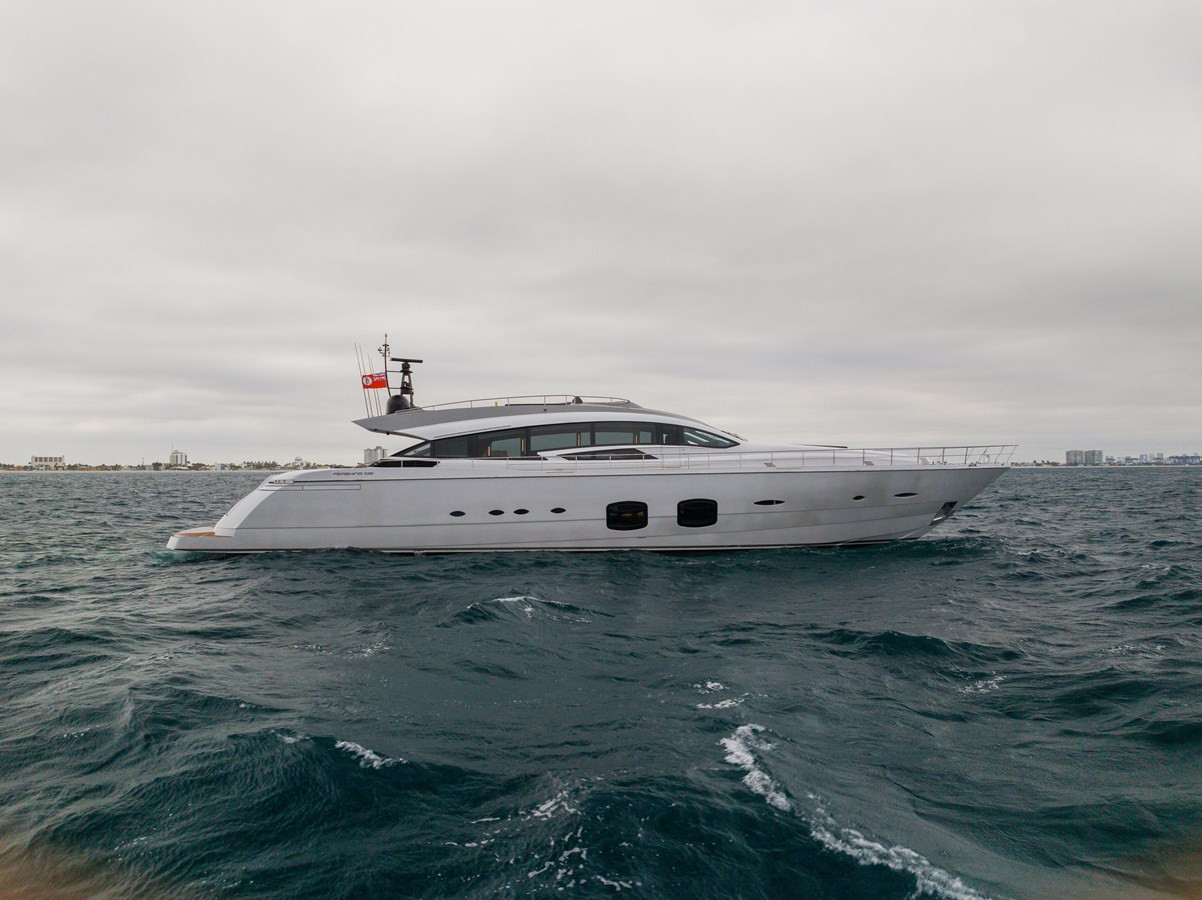 https://arconyachts.ams3.digitaloceanspaces.com/68752/conversions/large_4557291-optimize.jpg
