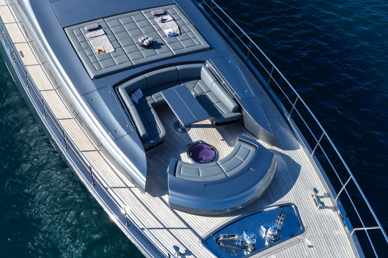 https://arconyachts.ams3.digitaloceanspaces.com/68769/conversions/large_4719720-optimize.jpg