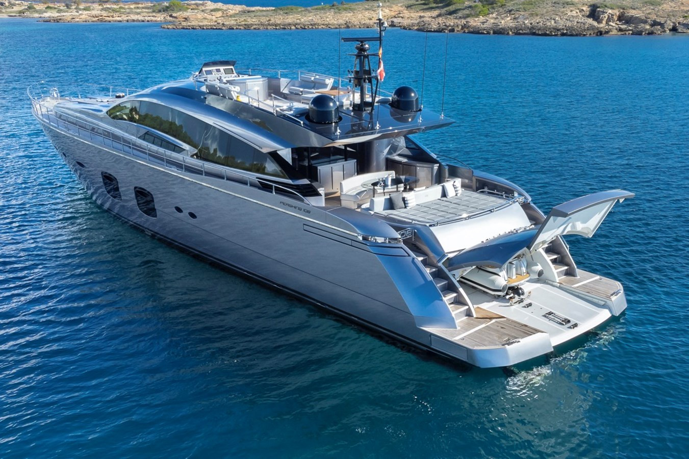 https://arconyachts.ams3.digitaloceanspaces.com/68785/conversions/large_4719726-optimize.jpg