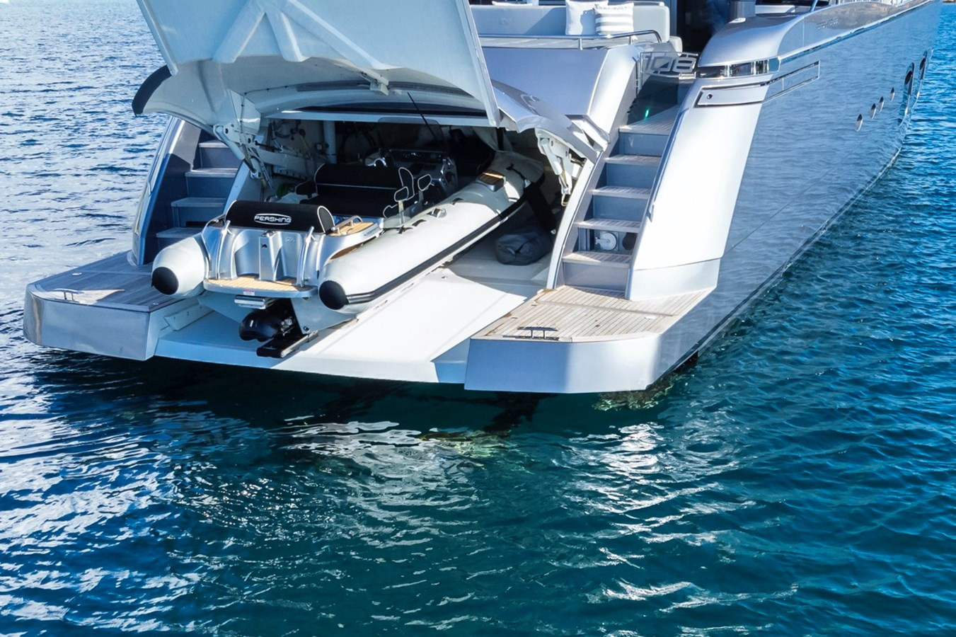 https://arconyachts.ams3.digitaloceanspaces.com/68787/conversions/large_4719727-optimize.jpg