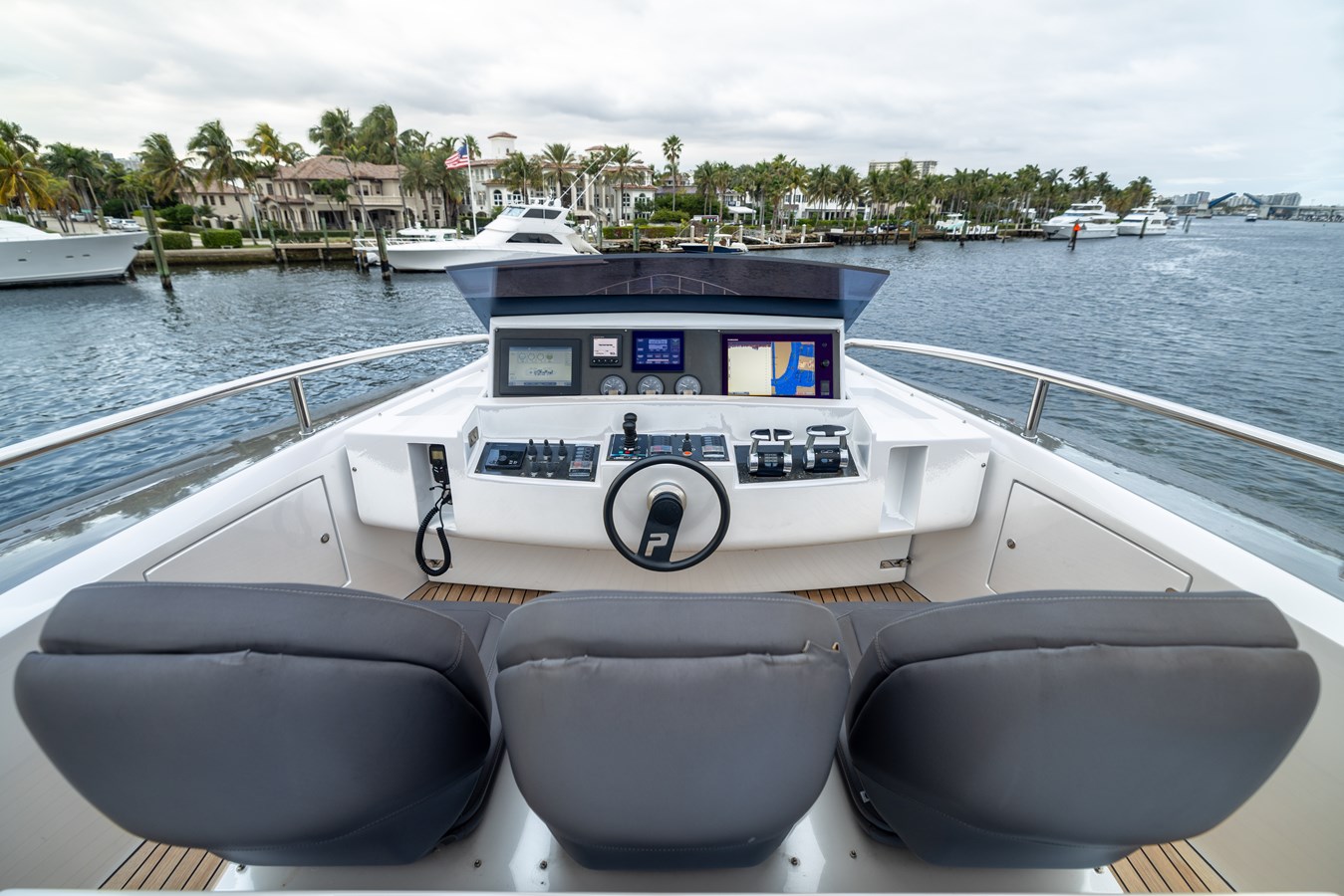 https://arconyachts.ams3.digitaloceanspaces.com/68878/large_4557401.jpg