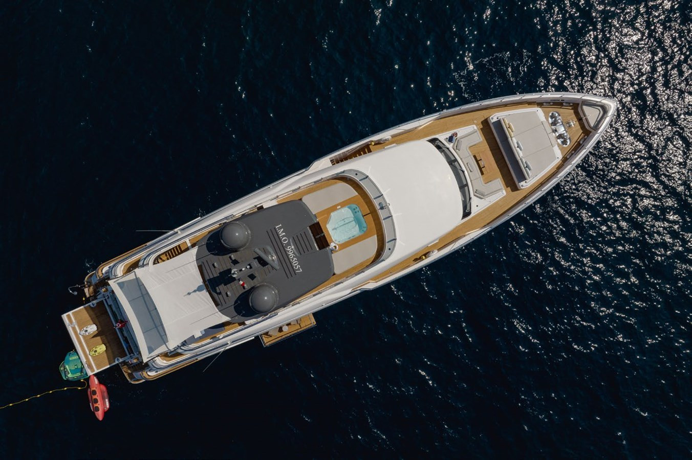 https://arconyachts.ams3.digitaloceanspaces.com/68936/conversions/large_4471171-optimize.jpg