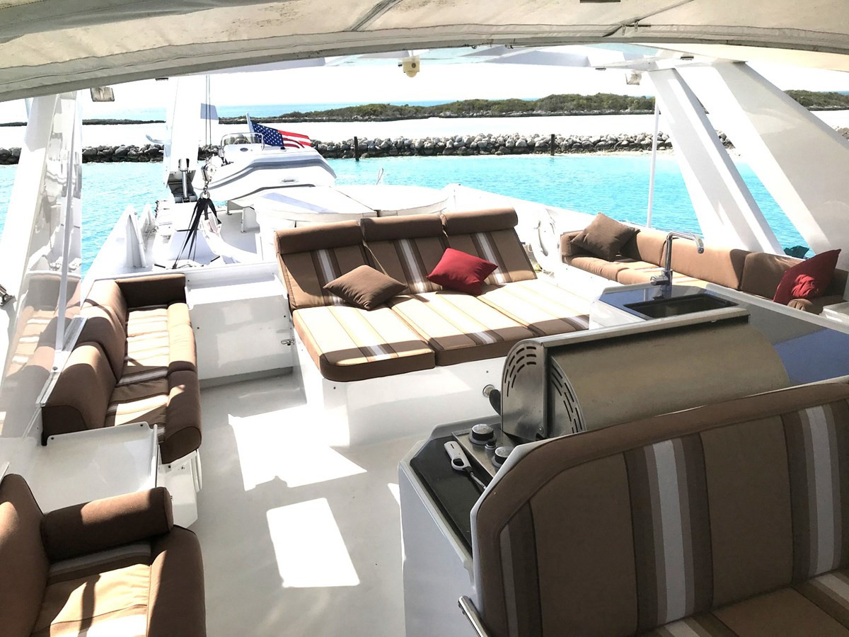 https://arconyachts.ams3.digitaloceanspaces.com/69483/conversions/large_4270100-optimize.jpg
