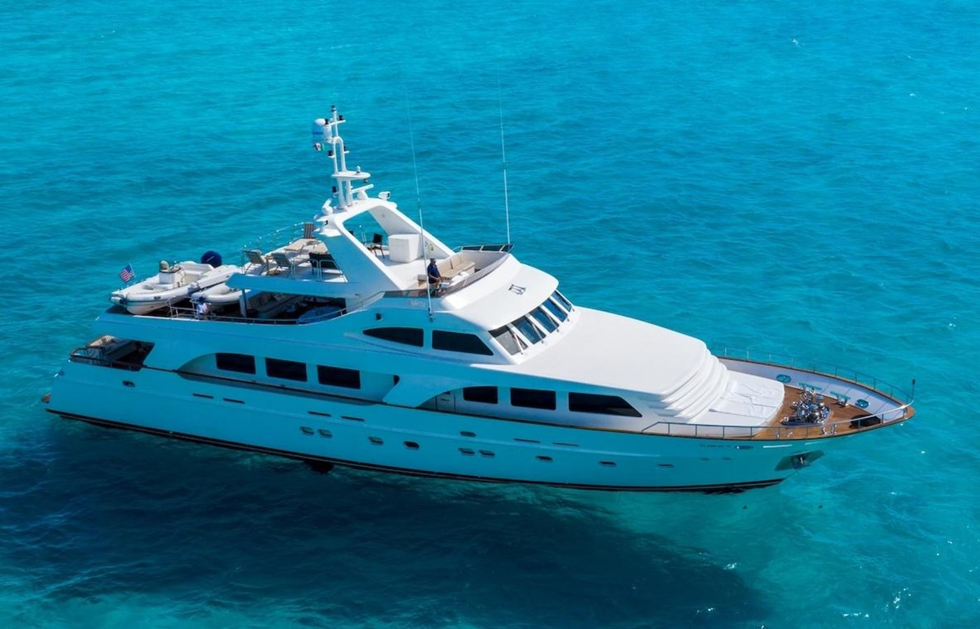 https://arconyachts.ams3.digitaloceanspaces.com/69521/conversions/large_4739381-optimize.jpg