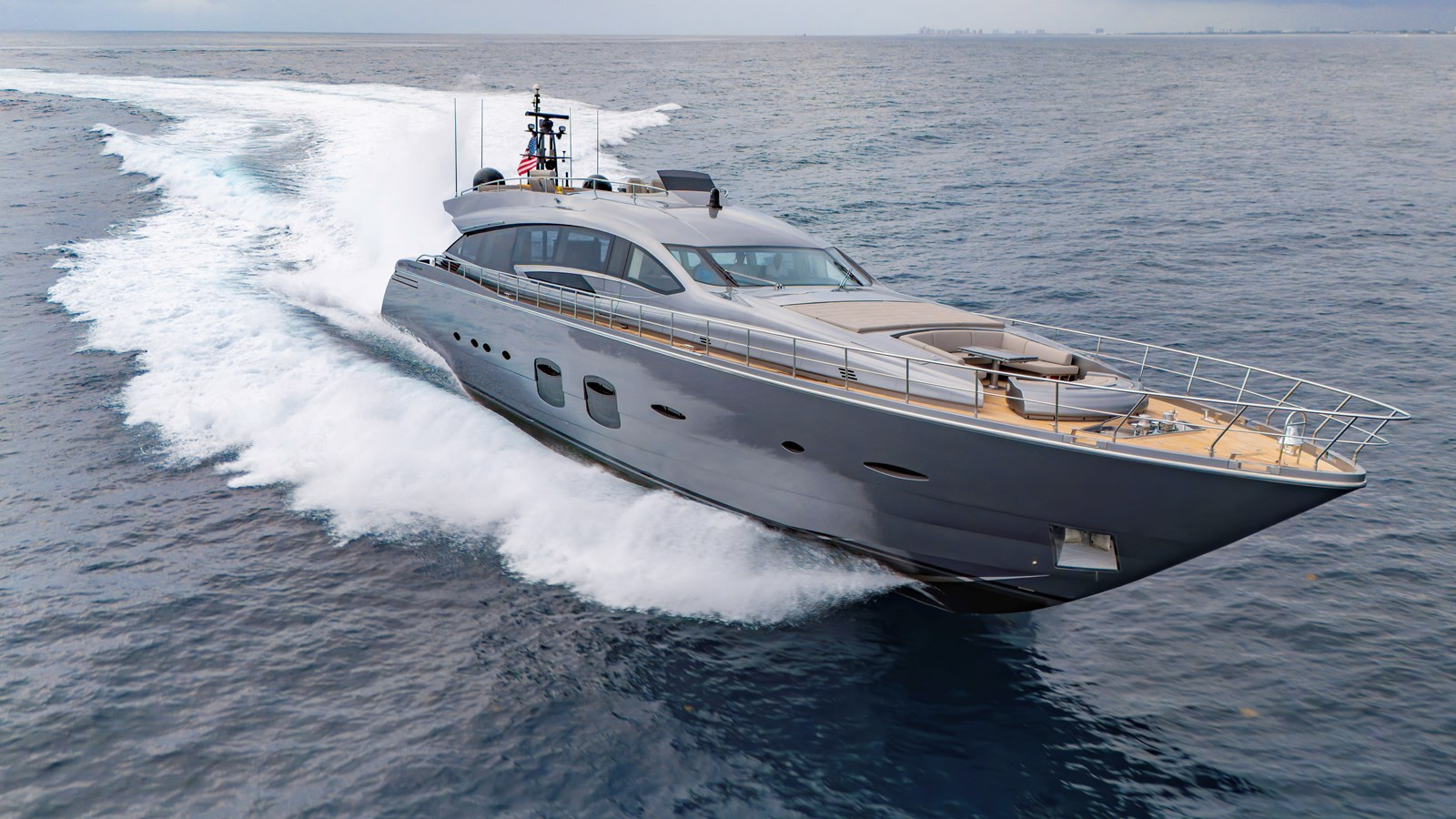 https://arconyachts.ams3.digitaloceanspaces.com/69558/conversions/large_4695746-optimize.jpg