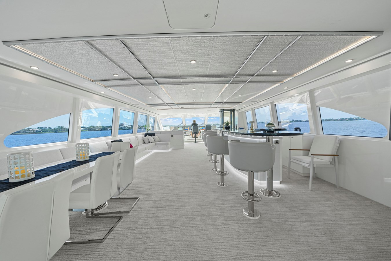 https://arconyachts.ams3.digitaloceanspaces.com/69674/conversions/large_4721492-optimize.jpg