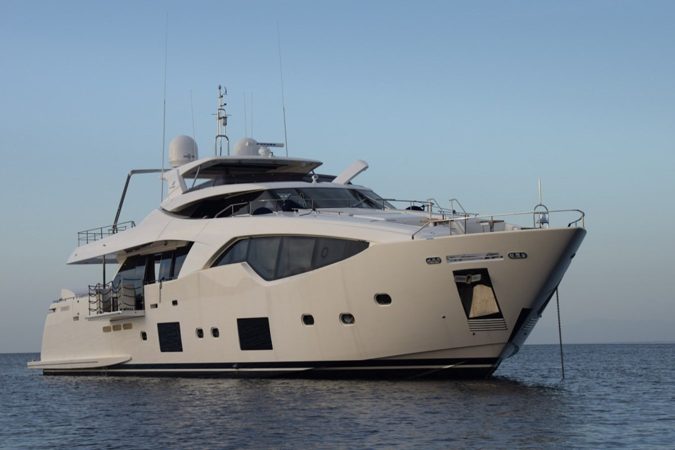 https://arconyachts.ams3.digitaloceanspaces.com/69707/conversions/large_4460926-optimize.jpg