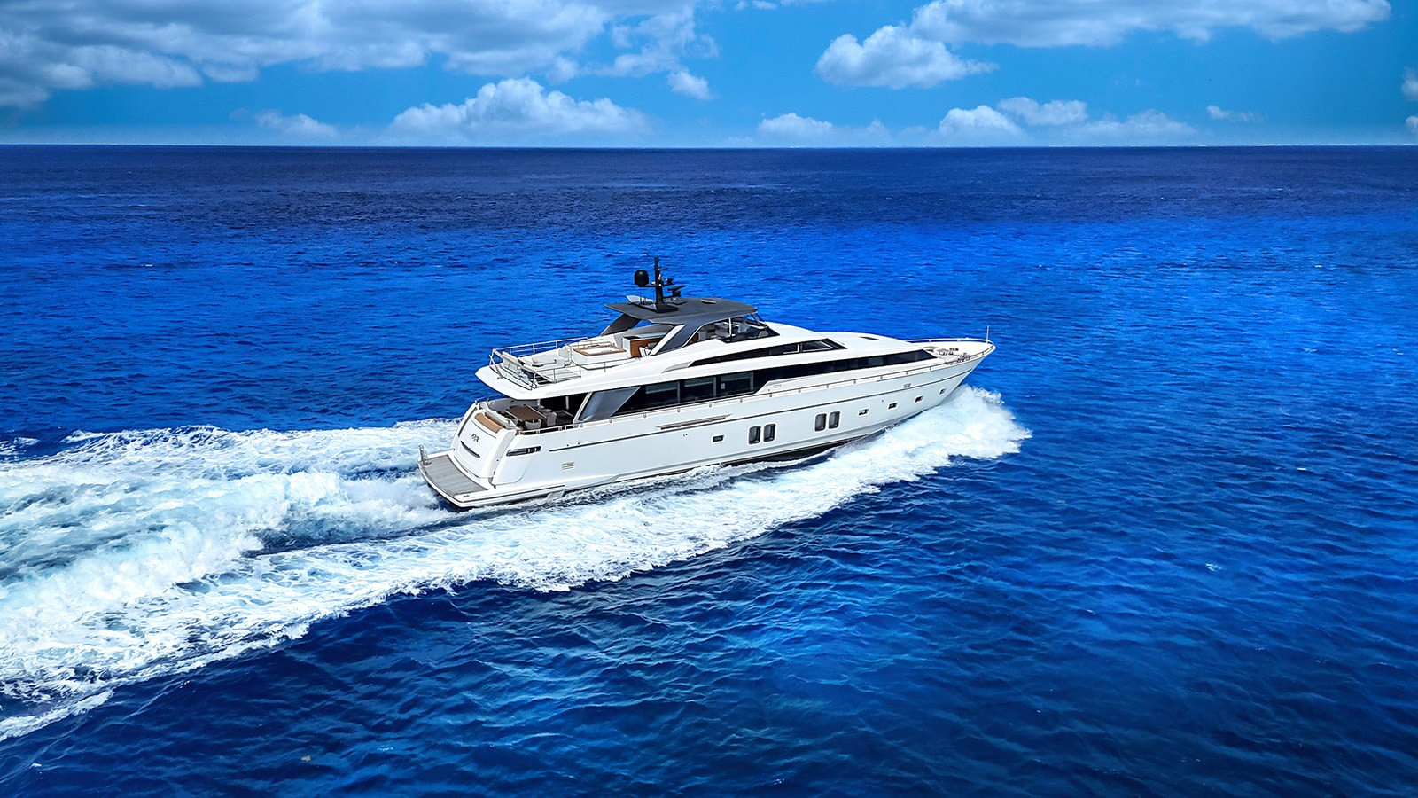 https://arconyachts.ams3.digitaloceanspaces.com/70373/conversions/large_4589851-optimize.jpg