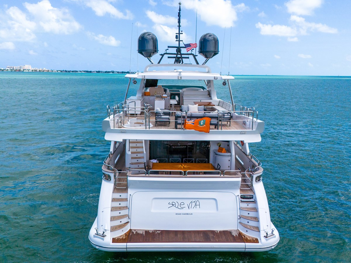 https://arconyachts.ams3.digitaloceanspaces.com/70548/conversions/large_4655777-optimize.jpg