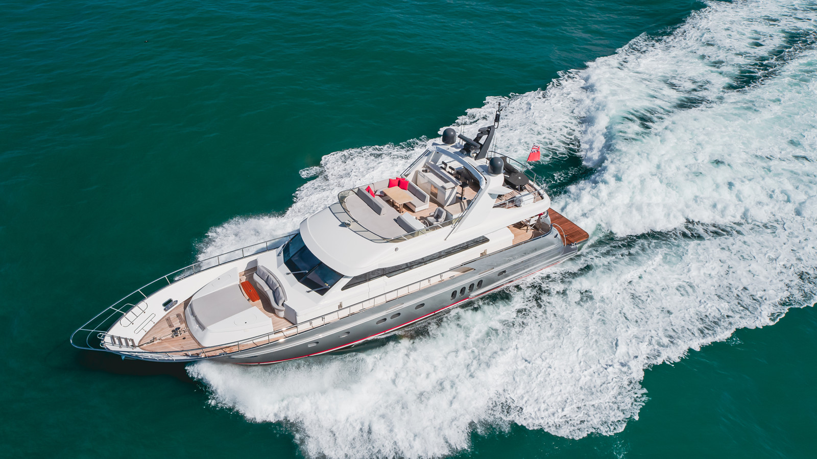 https://arconyachts.ams3.digitaloceanspaces.com/70662/conversions/large_4809311-optimize.jpg