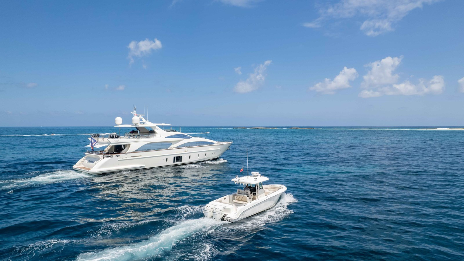https://arconyachts.ams3.digitaloceanspaces.com/70737/conversions/large_4735529-optimize.jpg