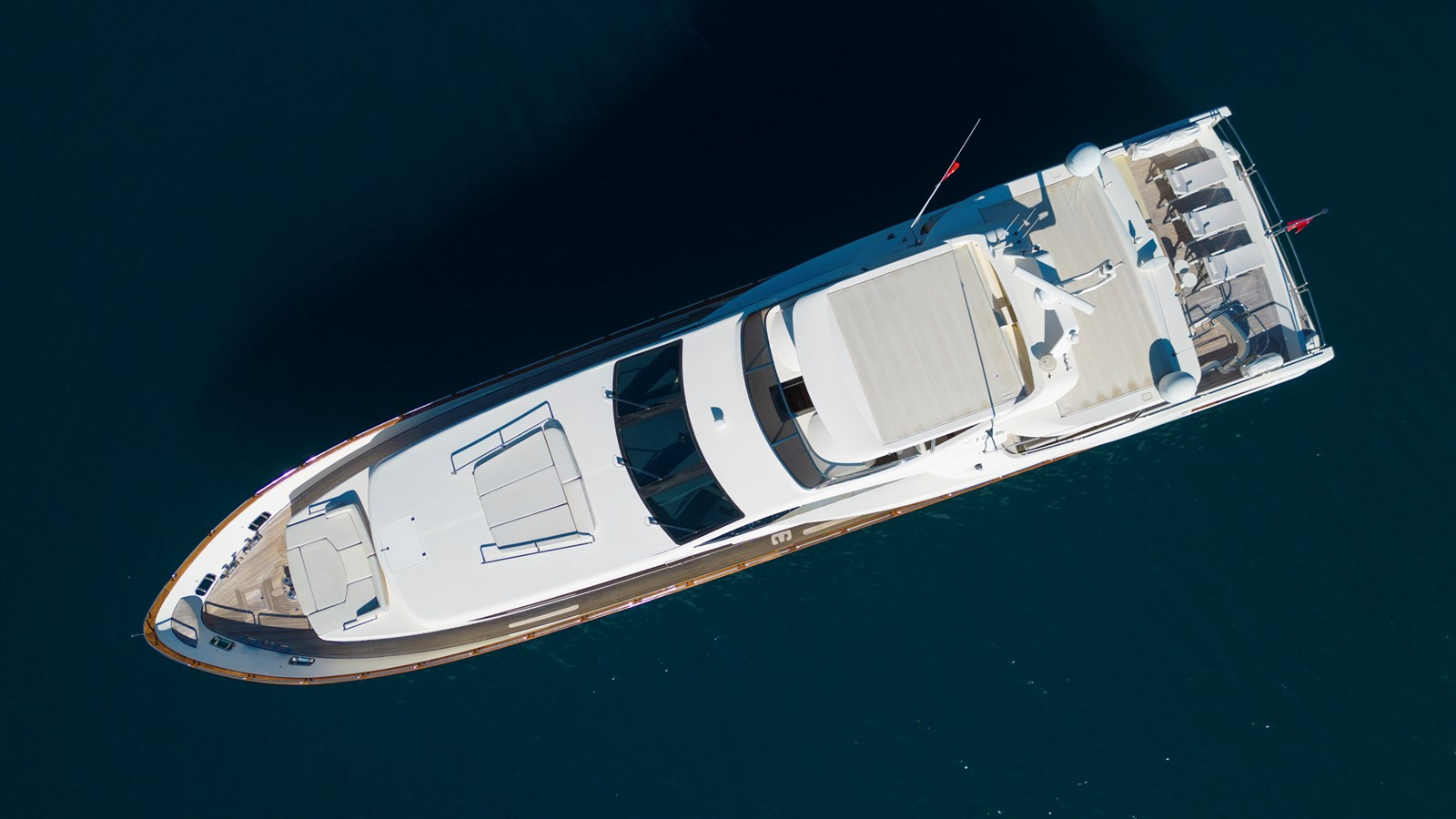 https://arconyachts.ams3.digitaloceanspaces.com/71116/conversions/large_4831320-optimize.jpg