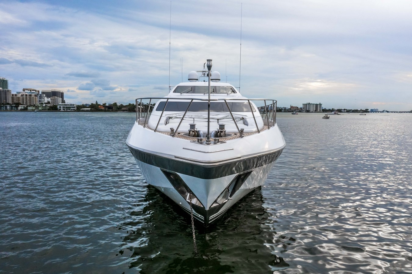 https://arconyachts.ams3.digitaloceanspaces.com/71277/conversions/large_4750999-optimize.jpg