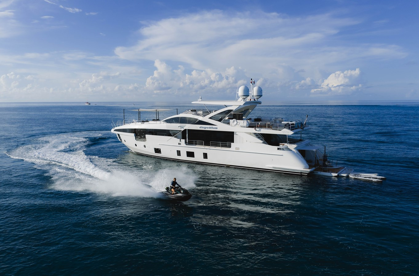https://arconyachts.ams3.digitaloceanspaces.com/71333/conversions/large_4814281-optimize.jpg