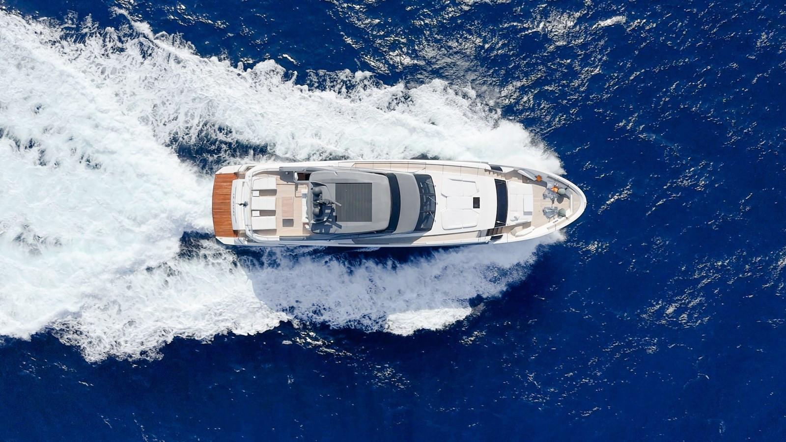 https://arconyachts.ams3.digitaloceanspaces.com/71485/conversions/large_4796832-optimize.jpg