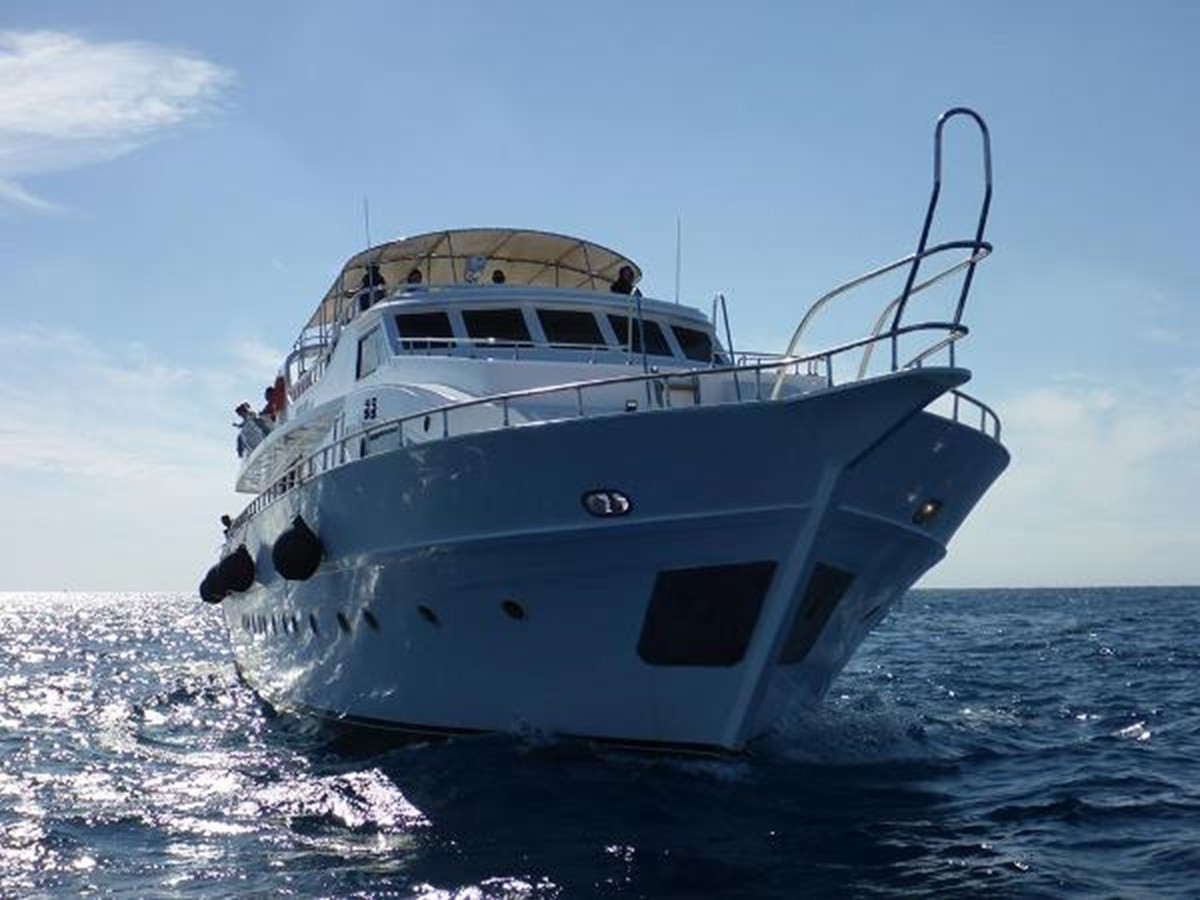 https://arconyachts.ams3.digitaloceanspaces.com/71592/conversions/large_3340150-optimize.jpg