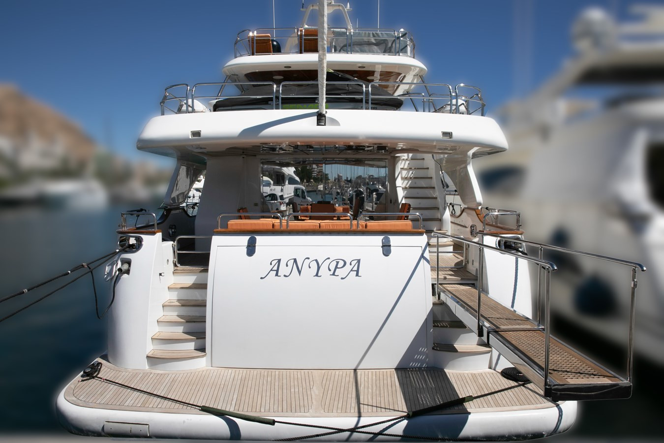 https://arconyachts.ams3.digitaloceanspaces.com/71859/conversions/large_4810995-optimize.jpg