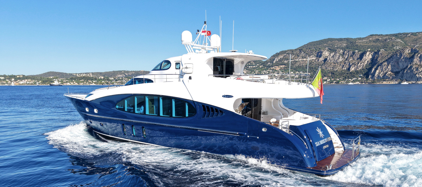 https://arconyachts.ams3.digitaloceanspaces.com/71991/conversions/large_4780902-optimize.jpg