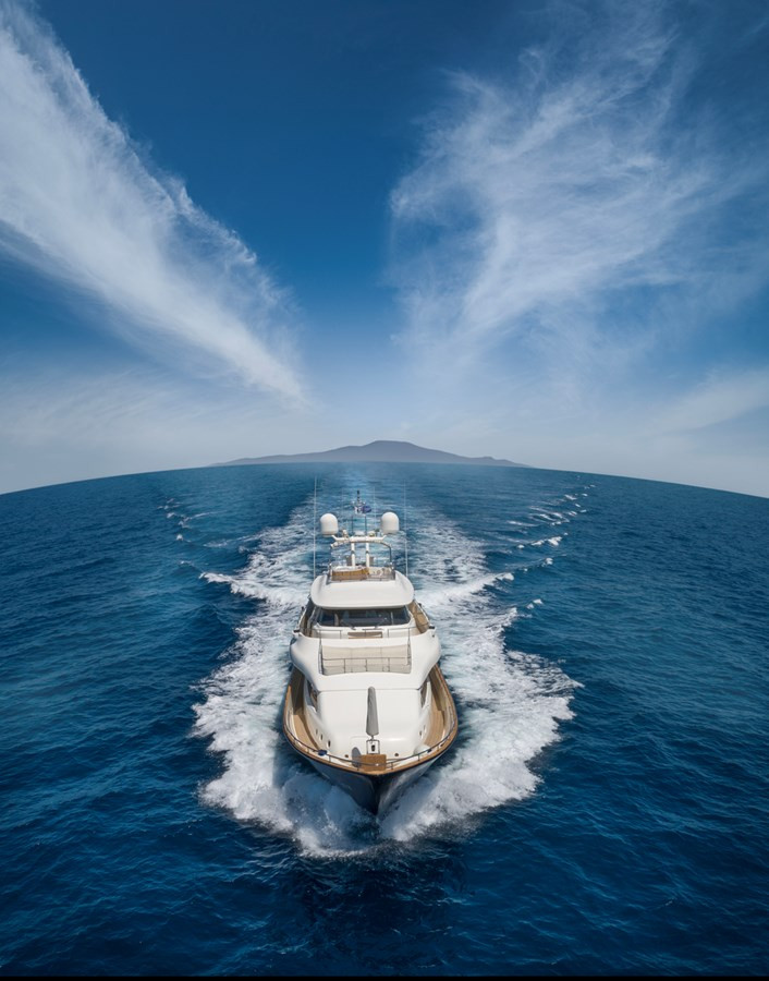 https://arconyachts.ams3.digitaloceanspaces.com/72047/conversions/large_4749256-optimize.jpg