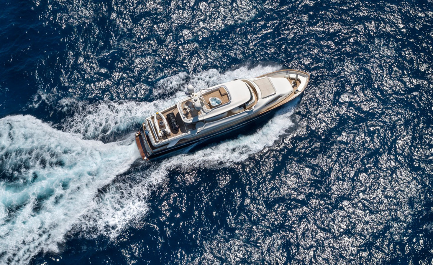 https://arconyachts.ams3.digitaloceanspaces.com/72058/conversions/large_4749261-optimize.jpg