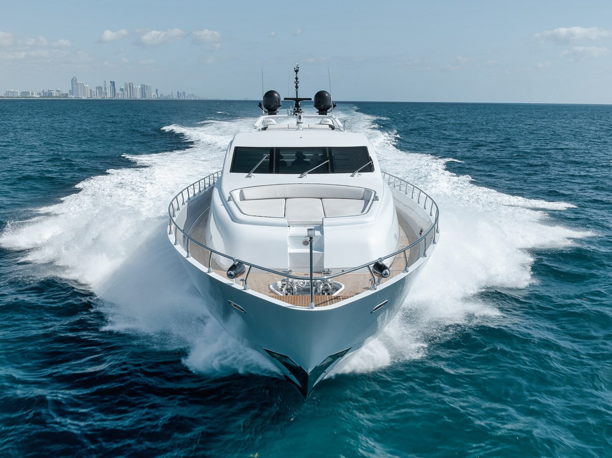 https://arconyachts.ams3.digitaloceanspaces.com/72302/conversions/large_4701800-optimize.jpg