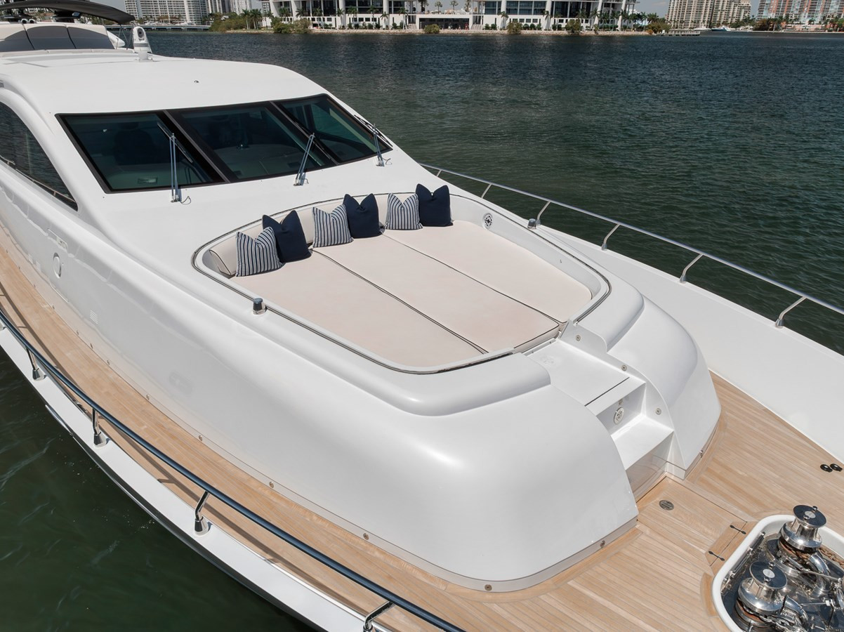 https://arconyachts.ams3.digitaloceanspaces.com/72344/conversions/large_4701818-optimize.jpg