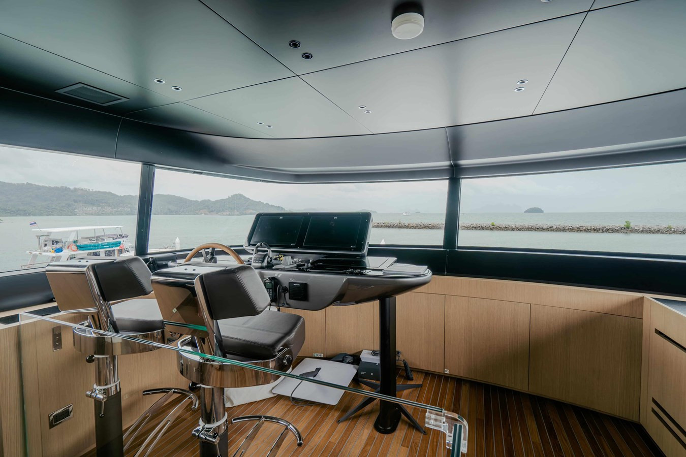 https://arconyachts.ams3.digitaloceanspaces.com/72586/conversions/large_4696969-optimize.jpg