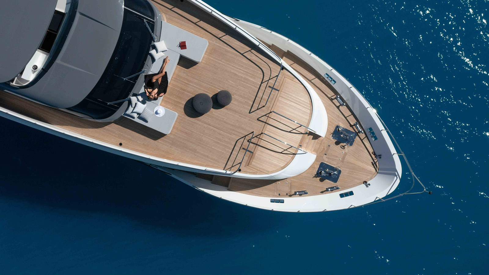 https://arconyachts.ams3.digitaloceanspaces.com/72661/conversions/large_4710773-optimize.jpg