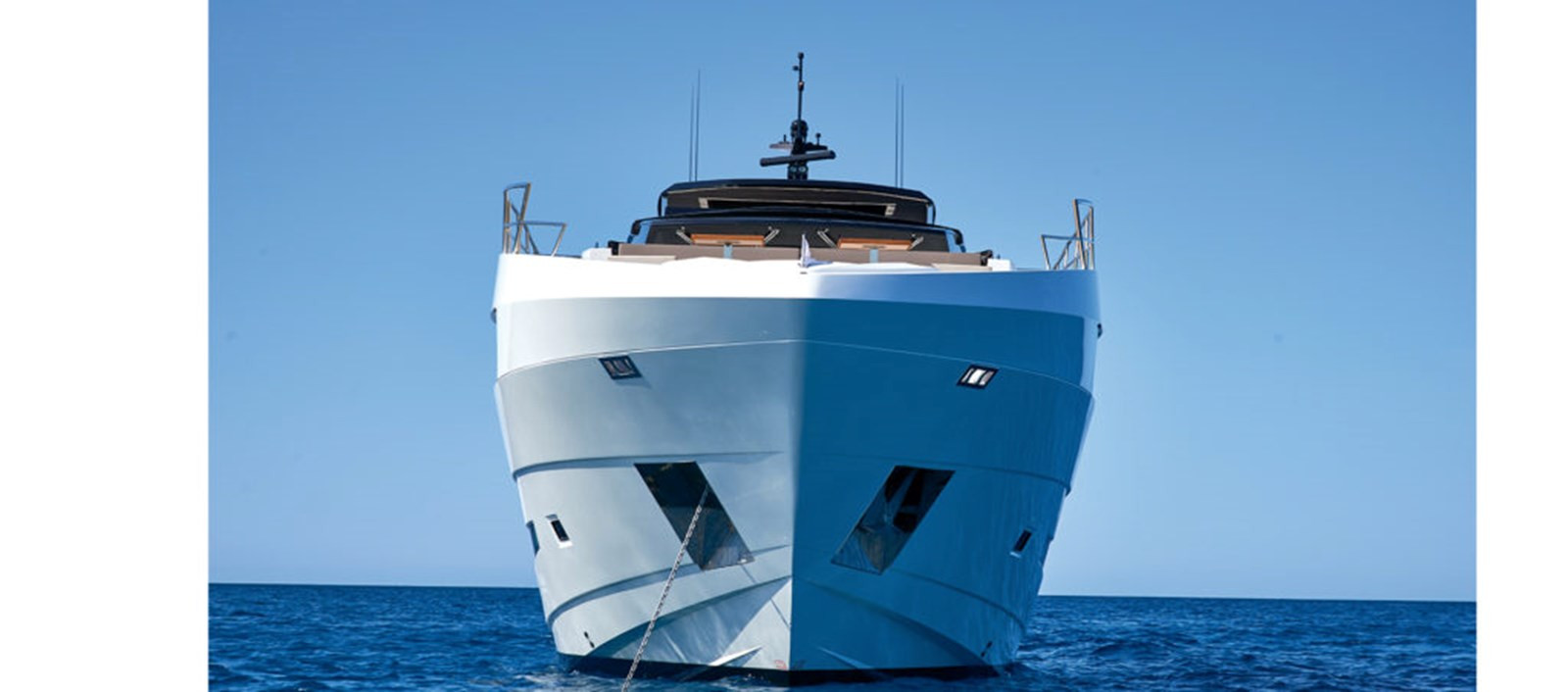 https://arconyachts.ams3.digitaloceanspaces.com/72762/conversions/large_3032994-optimize.jpg