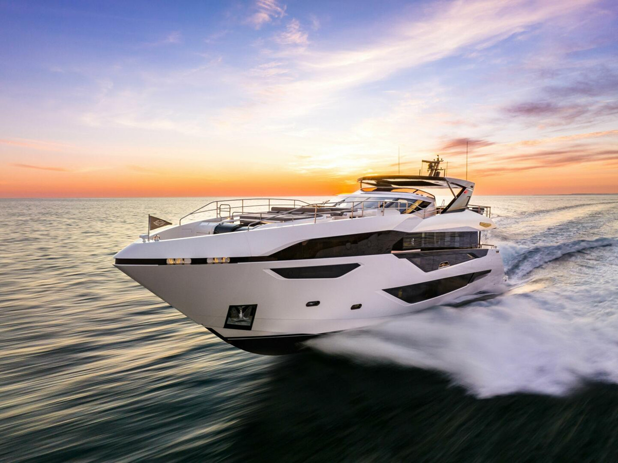 https://arconyachts.ams3.digitaloceanspaces.com/73349/conversions/large_4839648-optimize.jpg