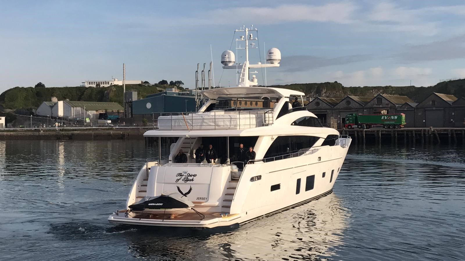 https://arconyachts.ams3.digitaloceanspaces.com/73417/conversions/large_2907033-optimize.jpg