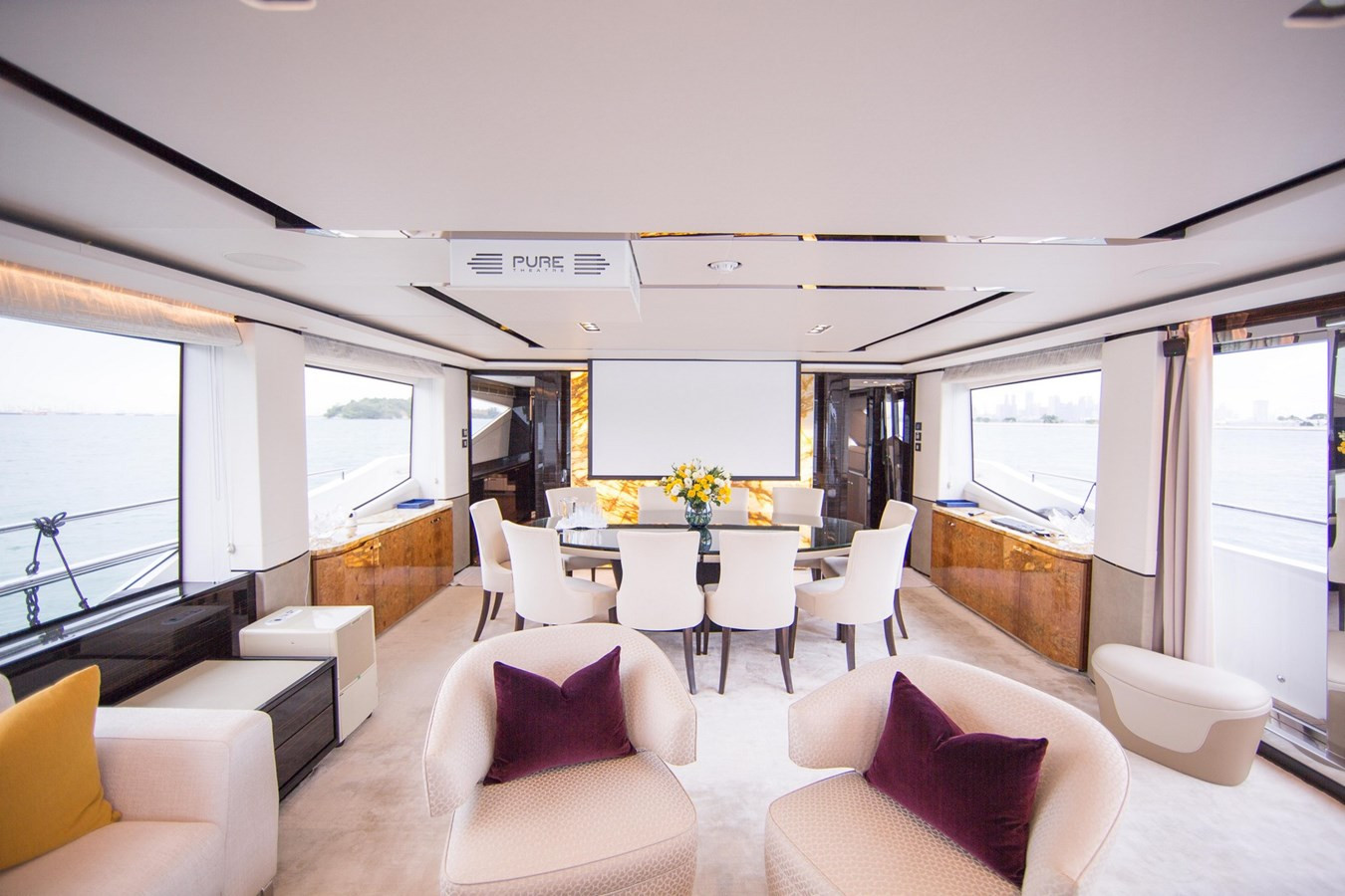 https://arconyachts.ams3.digitaloceanspaces.com/73518/conversions/large_2907072-optimize.jpg