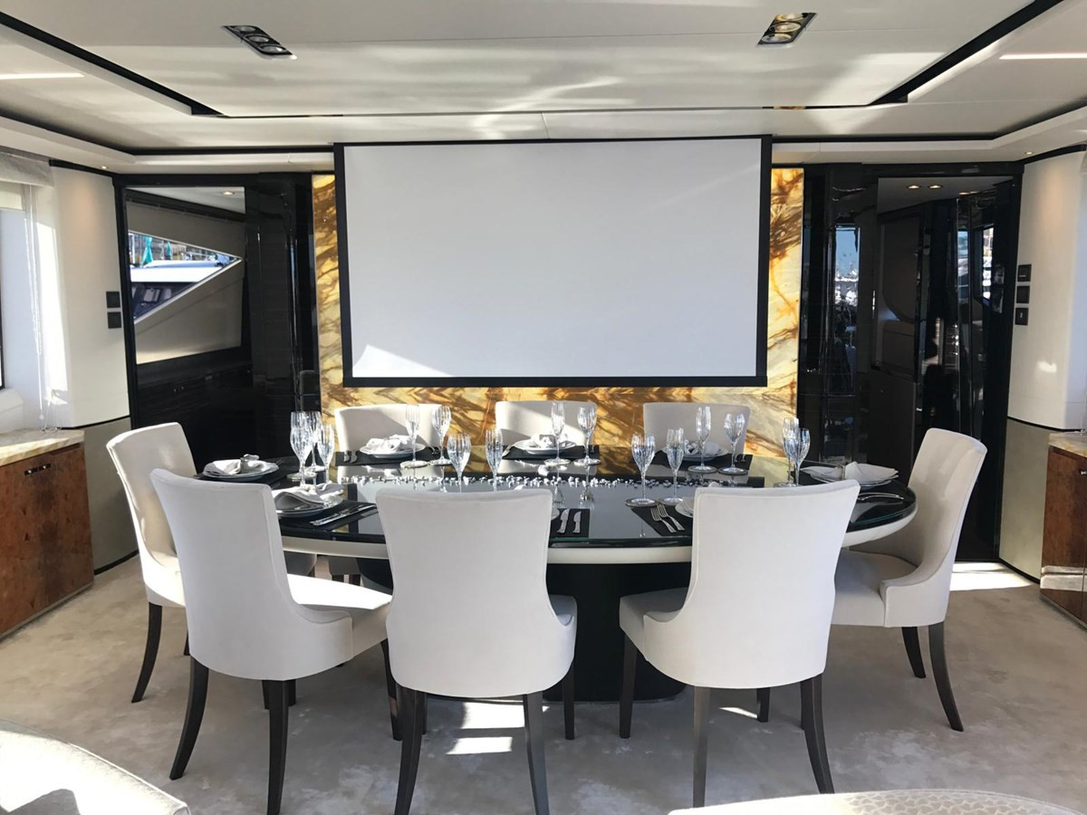 https://arconyachts.ams3.digitaloceanspaces.com/73521/conversions/large_2907074-optimize.jpg