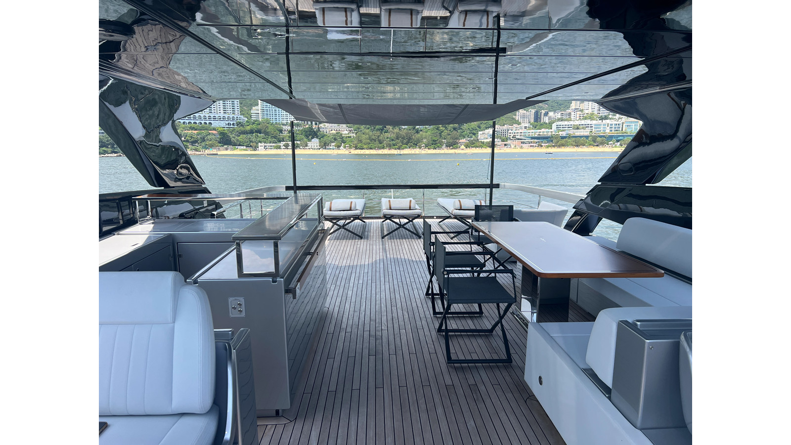 https://arconyachts.ams3.digitaloceanspaces.com/73538/conversions/large_4741566-optimize.jpg