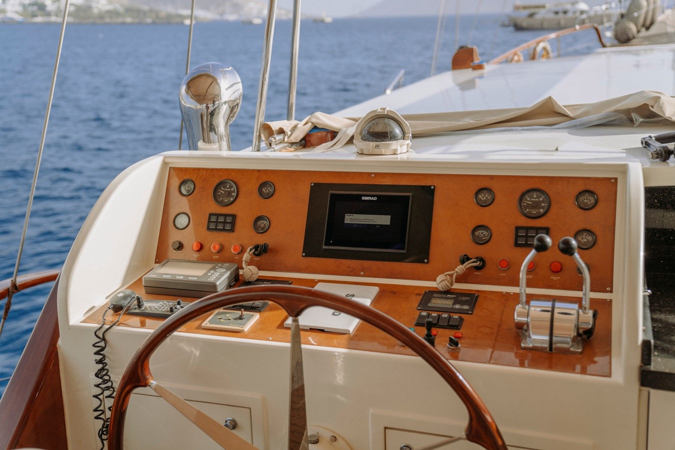 https://arconyachts.ams3.digitaloceanspaces.com/73913/conversions/large_4144346-optimize.jpg