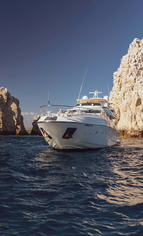https://arconyachts.ams3.digitaloceanspaces.com/74217/conversions/large_2461873-optimize.jpg