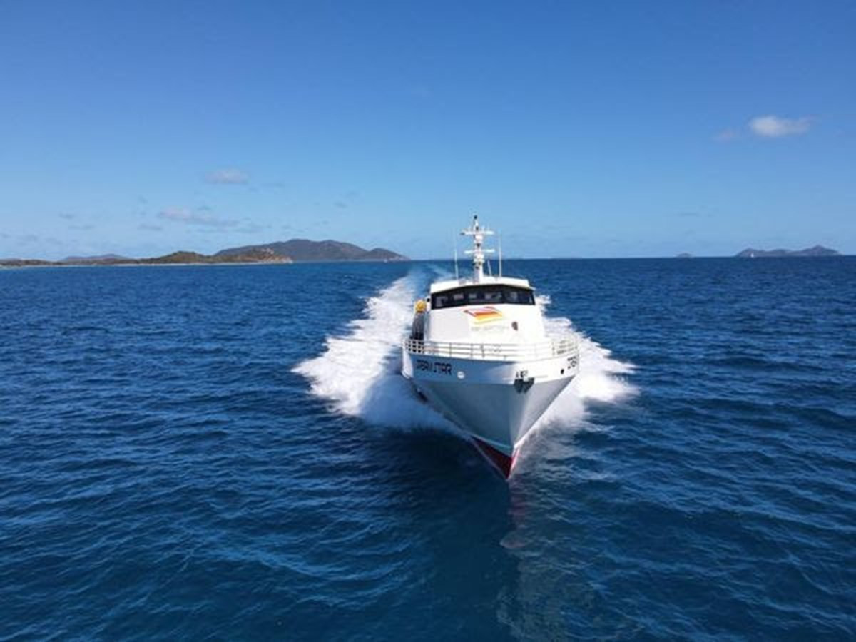 https://arconyachts.ams3.digitaloceanspaces.com/74232/conversions/large_3973083-optimize.jpg