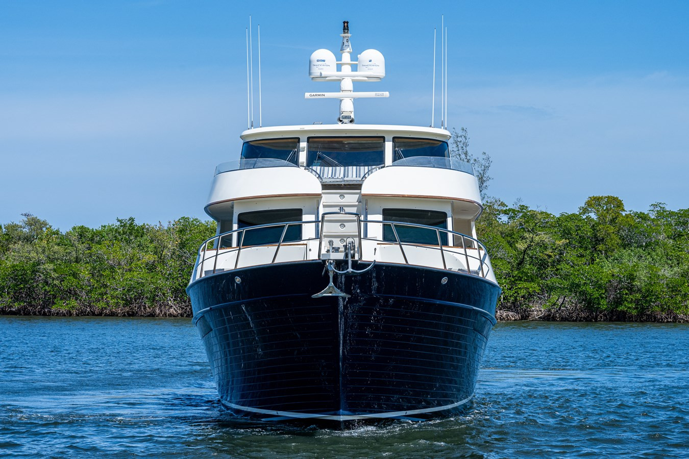 https://arconyachts.ams3.digitaloceanspaces.com/74862/conversions/large_4145721-optimize.jpg