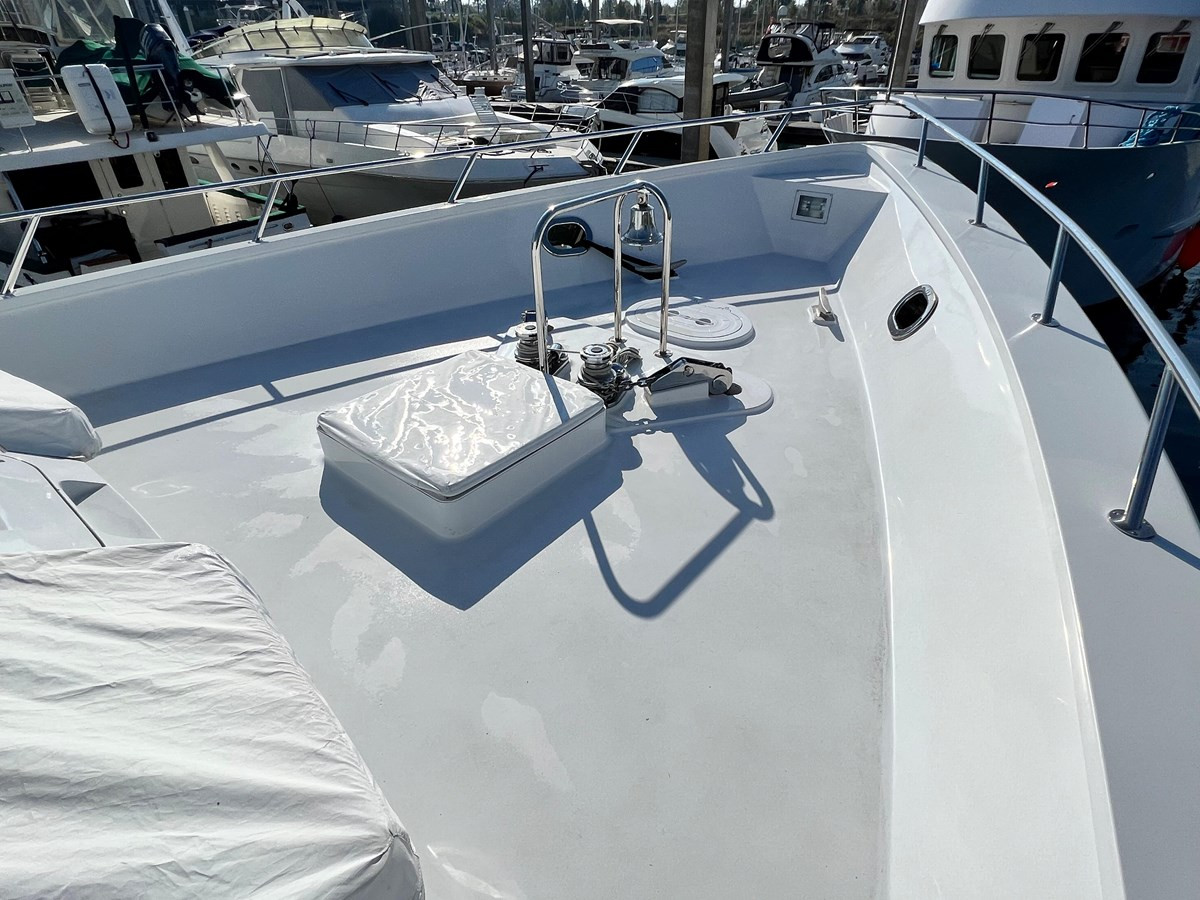 https://arconyachts.ams3.digitaloceanspaces.com/74894/conversions/large_4224250-optimize.jpg