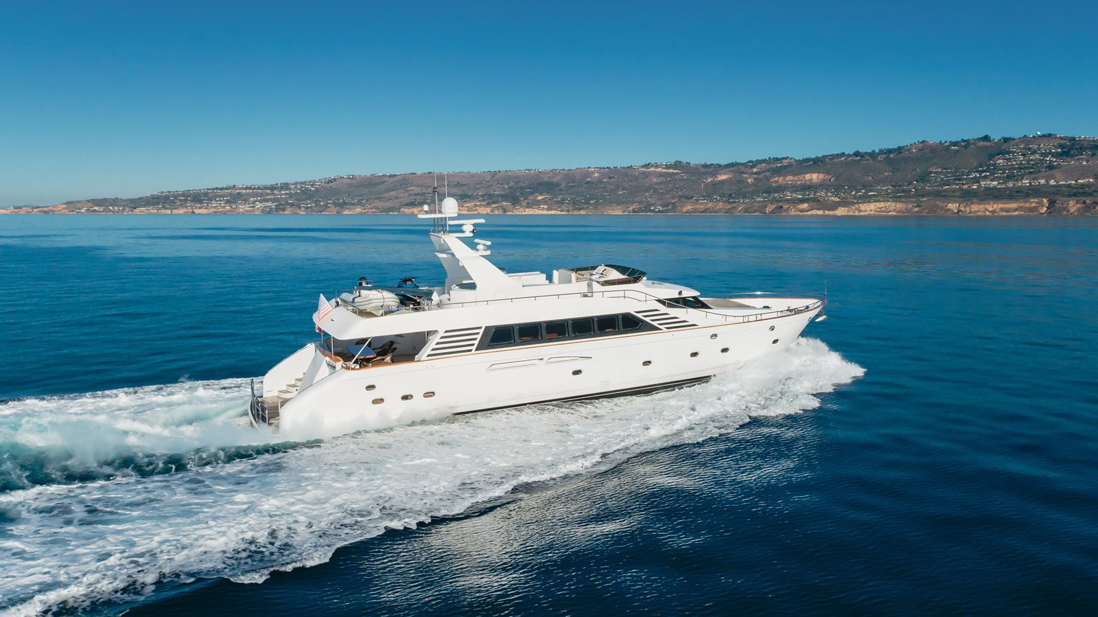 https://arconyachts.ams3.digitaloceanspaces.com/74936/conversions/large_4829163-optimize.jpg