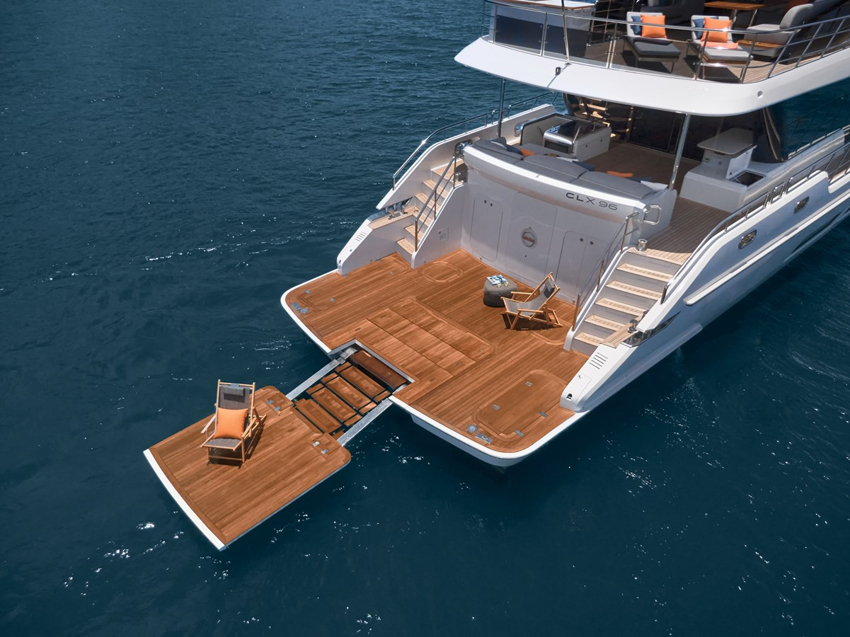 https://arconyachts.ams3.digitaloceanspaces.com/74969/conversions/large_3636231-optimize.jpg