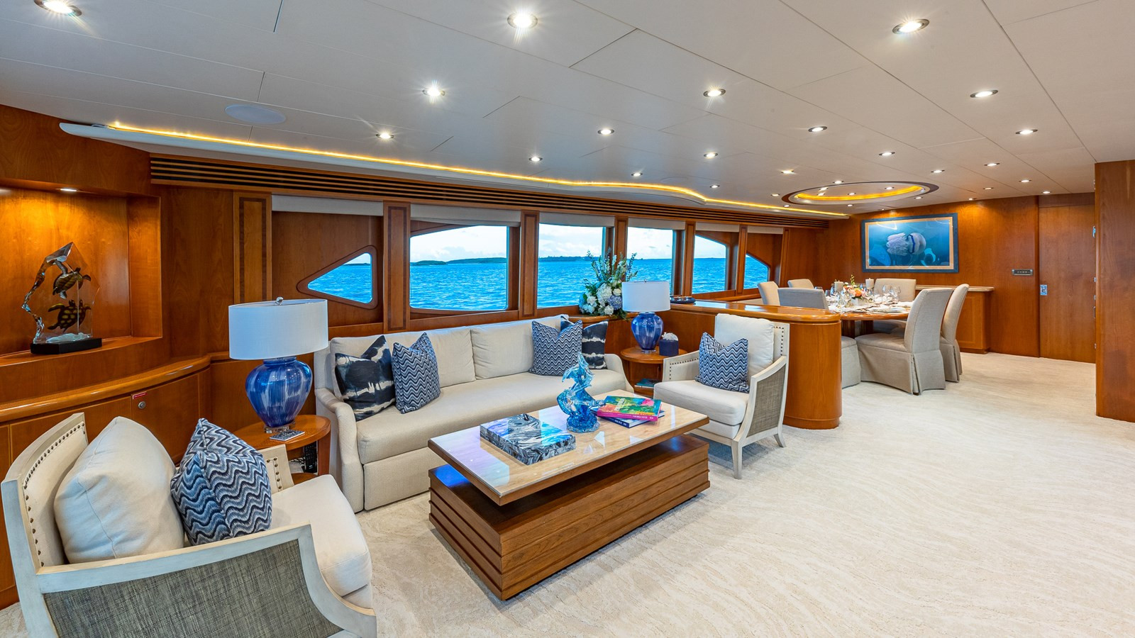 https://arconyachts.ams3.digitaloceanspaces.com/75043/conversions/large_4747941-optimize.jpg
