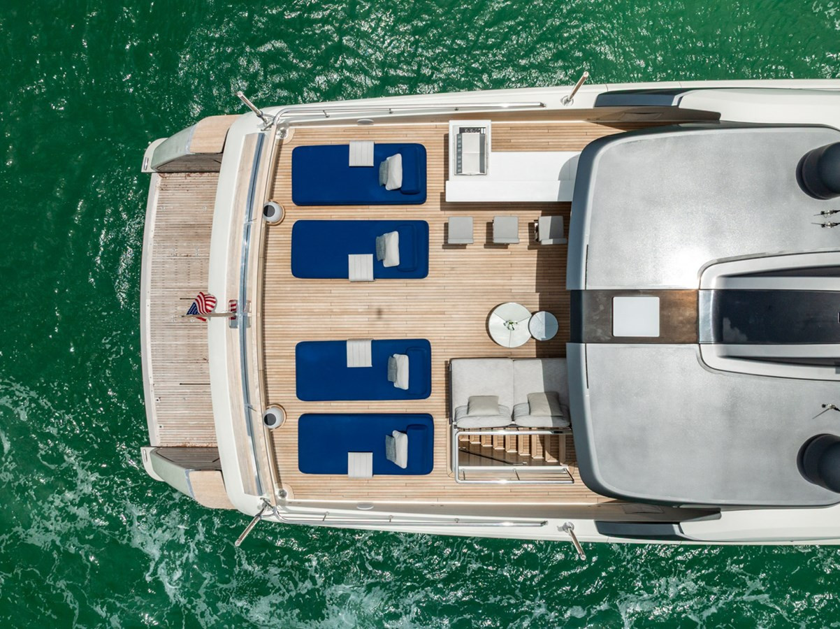 https://arconyachts.ams3.digitaloceanspaces.com/75263/conversions/large_4708560-optimize.jpg